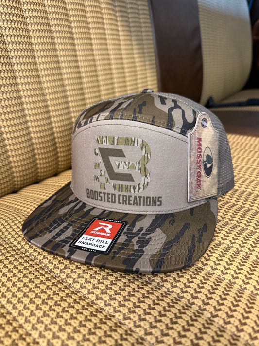 Mossy Oak Bottomland/ Loden Green Richardson 7 Panel